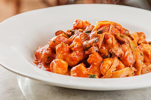 TAGLIOLINI AI FRUTTI DI MARE