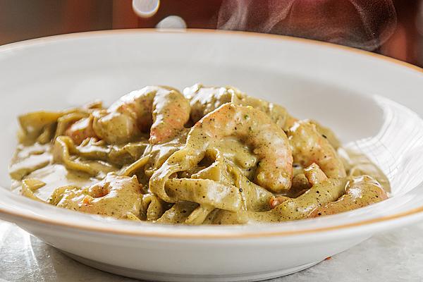 TAGLIOLINI ALLA CREMA DI PISTACCHIO
